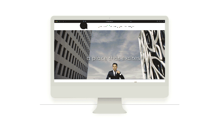ANIMATION Site Cloche d'Or qui défile sur un ordinateur